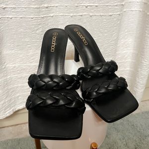 Black braided Boohoo heels